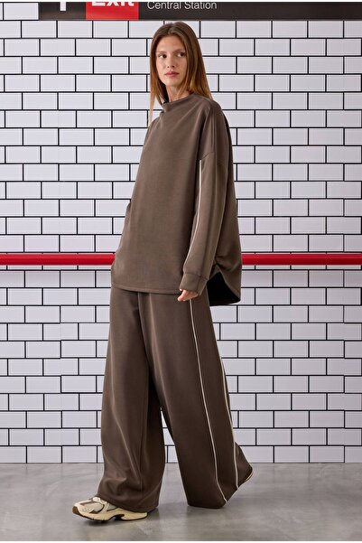 HEQA Contrast Piped Tracksuit Set Brown