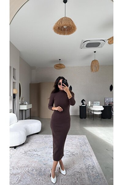 Buket Teke Φόρεμα από μάλλινο πλεκτό καφέ χρώμα