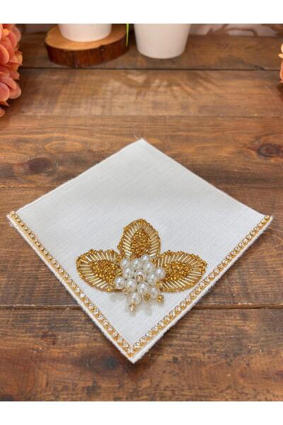 Bahar Home Embroidered Presentation Napkin with Brooch at the Corner
