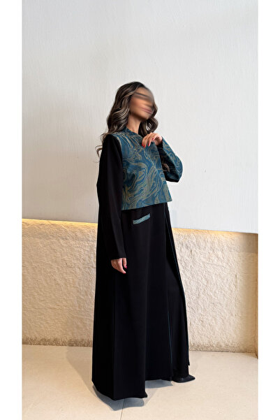 AYA عباية بليزر سوداء مع تطريز من الكتان الهندي