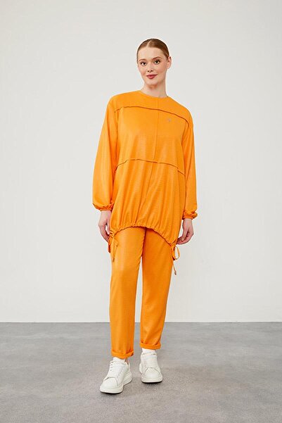 Levidor مجموعة بنطلون برتقالي غير متماثل مكون من قطعتين