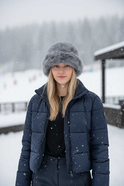 Aware Time Women's Furry Winter Plush Bucket Hat