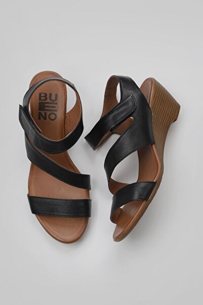 Bueno Shoes Μαύρα δερμάτινα γυναικεία πέδιλα με τακούνι 01wn3720