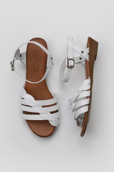 Bueno Shoes Λευκά Δερμάτινα Γυναικεία Flat Σανδάλια 01wu3901