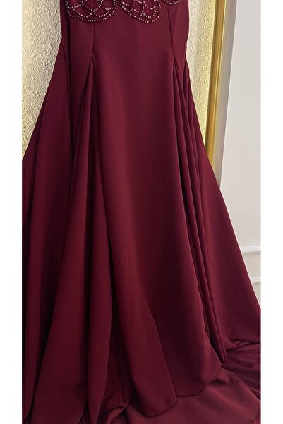 Viola Hand-embroidered flower evening dress