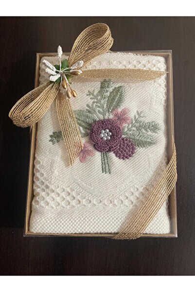 ELİŞİ MODA Boxed, Decorated, Gift-Quality Towels, Very Stylish, High Quality, Showcase-Worthy 6-Piece Towel Set