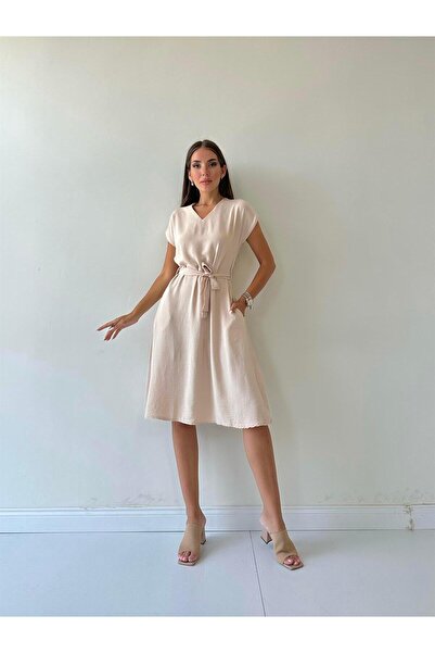 SEDA FİDAN BOUTIQUE فستان كتان أيروبين بحزام حجري