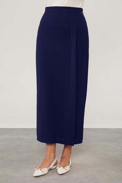 Levidor Lacivert Şerit Detay Kalem Etek