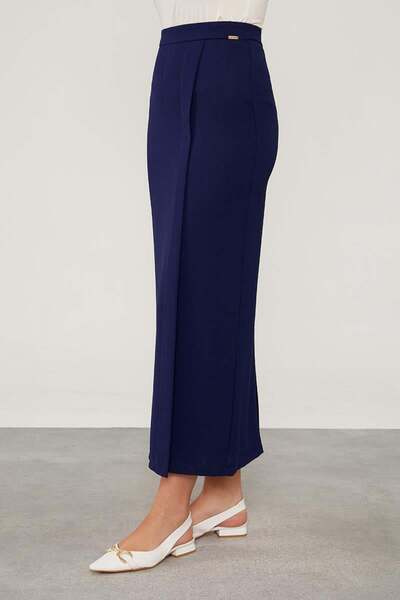 Levidor Lacivert Şerit Detay Kalem Etek