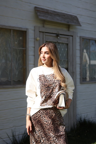 Butik سترة رياضية بنمط الفهد مطرزة من الخلف من Idl Fashion - سترة رياضية نسائ...