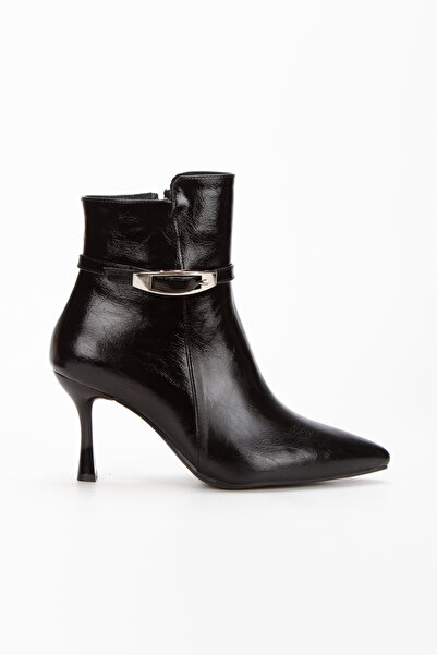 DYG STORE Women's Buckle Detailed Pointed Toe Boots