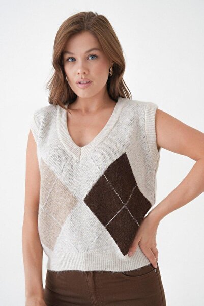 TRİNİTY Women's Diamond Patterned Knit Sweater