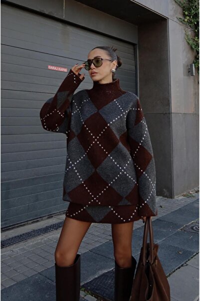 Havoş Smoked Caridi Baklava Patterned Skirt Sweater Set