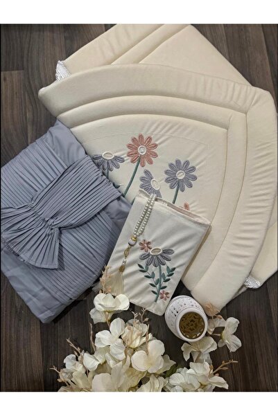 STAYILK DRESSES Medical prayer rug set with sheet and Quran cover