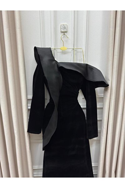 Heidi Black felt dress with a macchiato insert