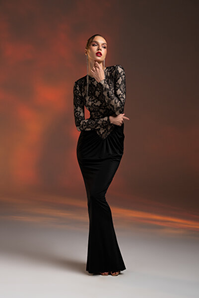 Gira official ⁠Siyah Dantel Üst Detaylı Maxi Elbise