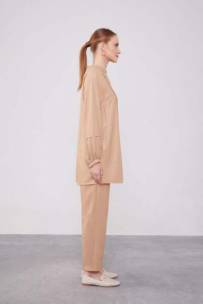 Levidor Beige Crew Neck Airobin Double Set