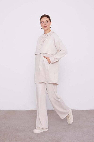 Levidor A.Beige Pocket Detailed Sports Suit