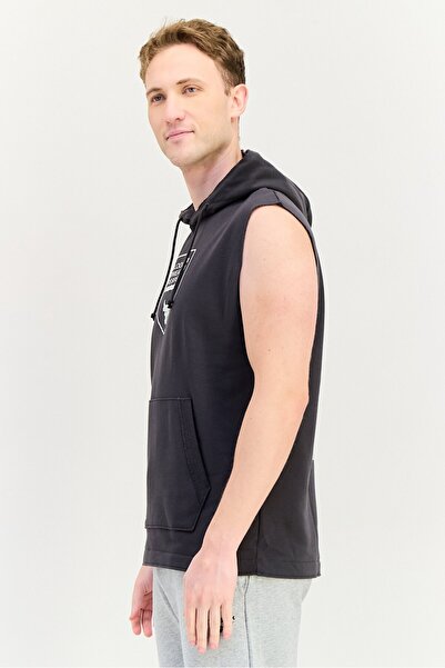 Under Armour Men Sportswear Fit Sleeveless Outdoor Hoodie, Charcoal