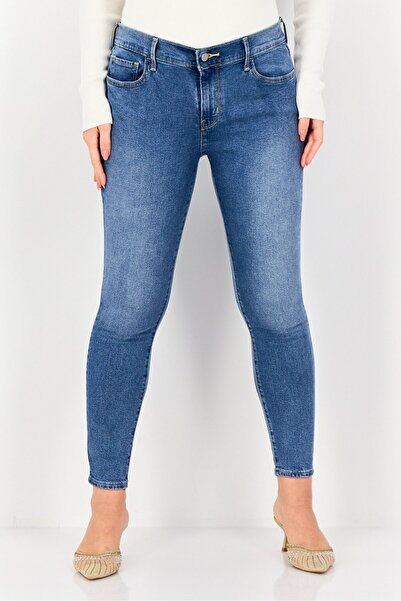 Levi's بنطلون جينز نسائي ضيق قابل للتمدد وقابل للغسل، أزرق