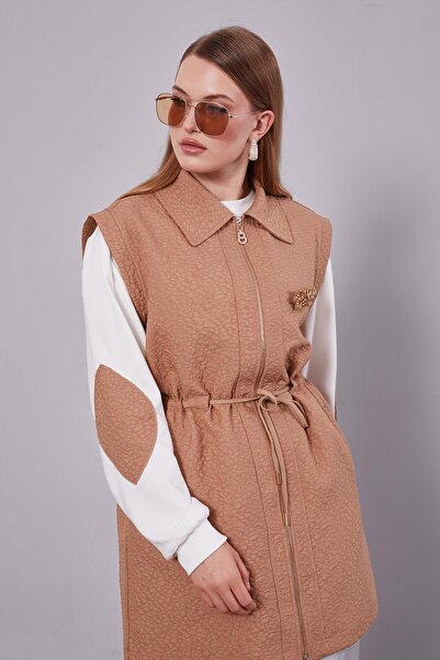 Levidor Camel Self-Patterned Vest Set Triple Set