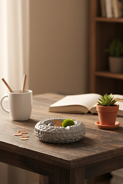 N NOXXO Concrete Ashtray, Decorative Modern Industrial Design Ash Tray, Aesthetic Gray Object