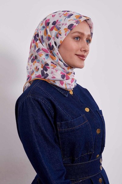 Levidor Orange Flower Pattern Soft Scarf