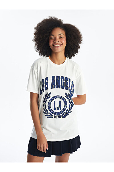 LC Waikiki طاقم الرقبة المطبوعة قصيرة الأكمام تي شيرت المرأة