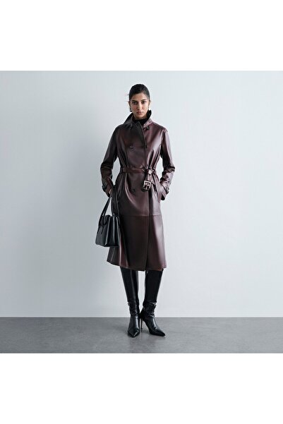 Desa Women's Burgundy Collared Leather Trench Coat