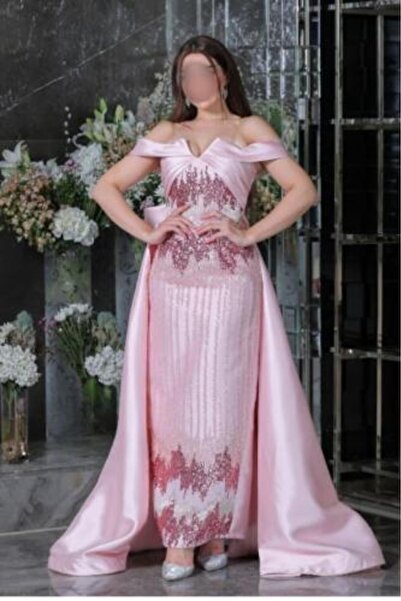 007 Evening dress with sequin embroidery, bow at the back and train