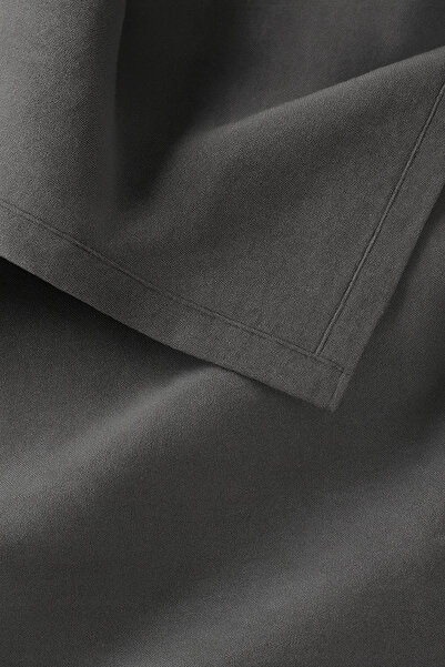 De'Vor Velvet Textured Tablecloth |   Stylish, Soft, Stain-Resistant Anthracite Tablecloth