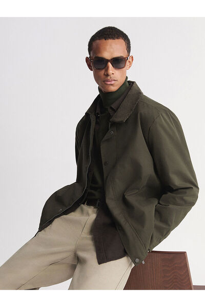 LC Waikiki Ανδρικό παλτό Vizyon New Season Standard Fit με βελούδινο γιακά