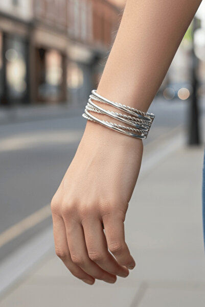 TAKIŞTIR Silver Color Metal Handcuff Bracelet