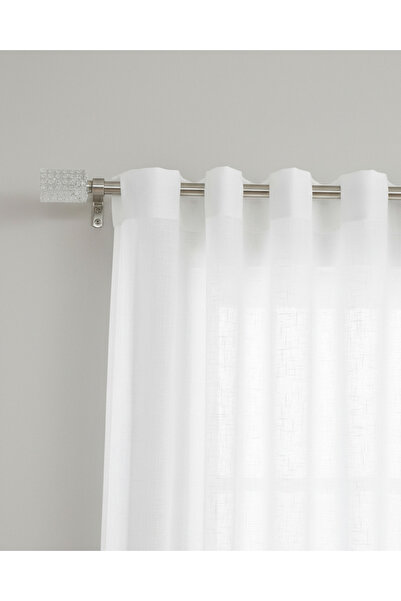 REDTAG قضيب ستارة مفرد قابل للتمديد مطلي بالساتان الفضي مع نهاية فوضوية