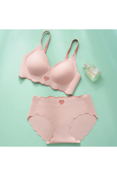 Ece's Desing Set sutien și chiloți fără cusături cu detalii inimioare W2005