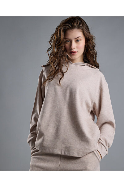 R&B Ribbed Hoodie with Long Sleeves