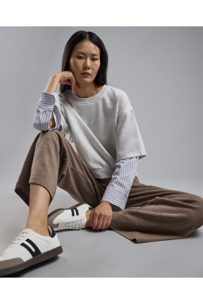 R&B Solid Layered Sweatshirt with Crew Neck and Long Sleeves