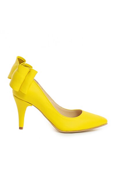 Vanilla Days Cleopatra Yellow Leather Kitten Heel Stilettos with Bow