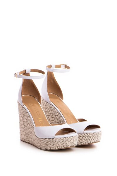 Vanilla Days Starstruck White Leather High Heels with Gold Accents