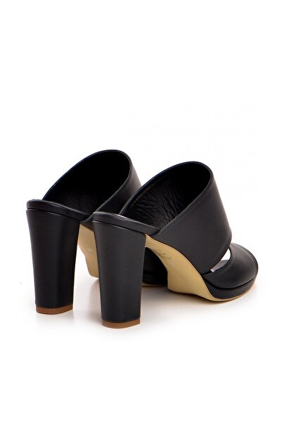 Vanilla Days Cameroon Black Leather Low Block Heel Mules
