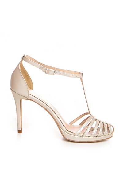 Vanilla Days Evelyn Ivory Genuine Leather Low Heeled Sandals