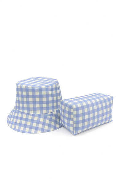 VELLICHOR Синя смугаста шапка та косметичка в комплекті