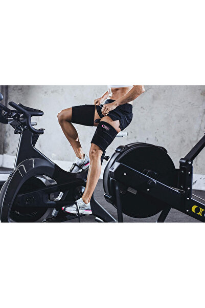 Generic A pair of Sweet Sweet adjustable thigh shapers, sauna sweatbands