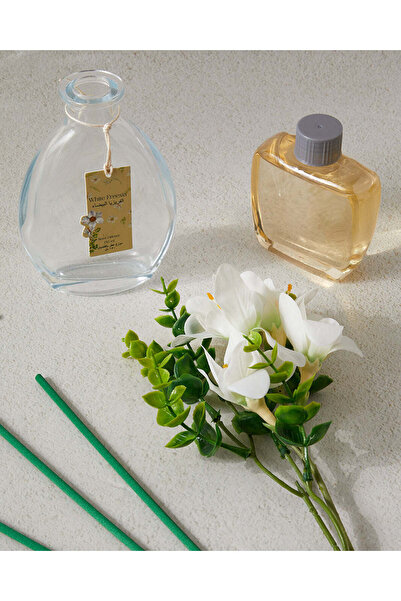 REDTAG White Freesia Reed Diffuser