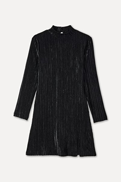 Mudo Slit Long Sleeve Velvet Mini Dress