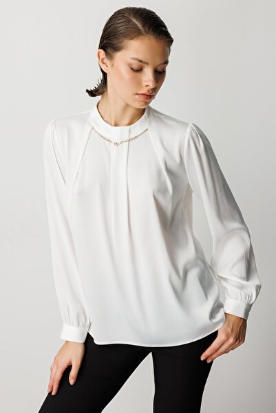 Ekol Blouse with Collar Necklace and Pleated Details