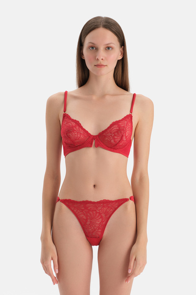 Dagi Sutien cu detaliu din dantela rosie