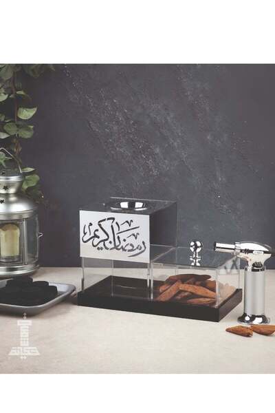 Story of candle مبخرة فضي بعبارة رمضان كريم مبخرة مصنوعه من الاكريلك الشفاف والفضي بدون محتويان