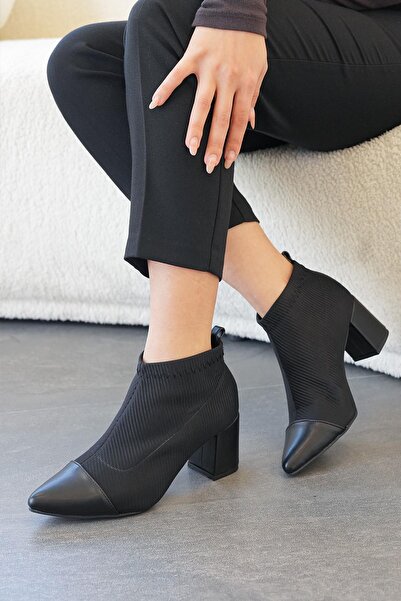 Stilbagshoes Γυναικείες μπότες με τακούνι TİFFANY, με δερμάτινη λεπτομέρεια, μαύρο