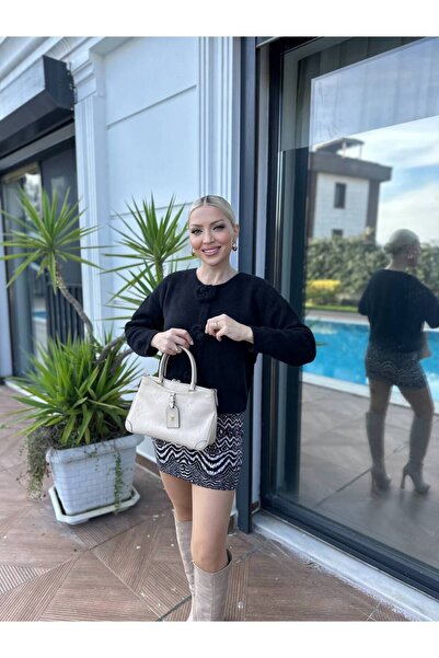 For Angels Cardigan-Style Beard Sweater with Rose Accessories